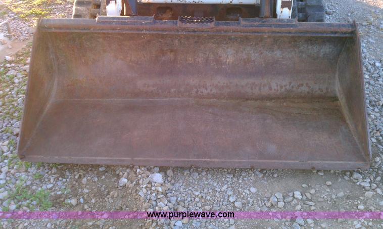 image for item B2006 2003 Bobcat T190 skid steer