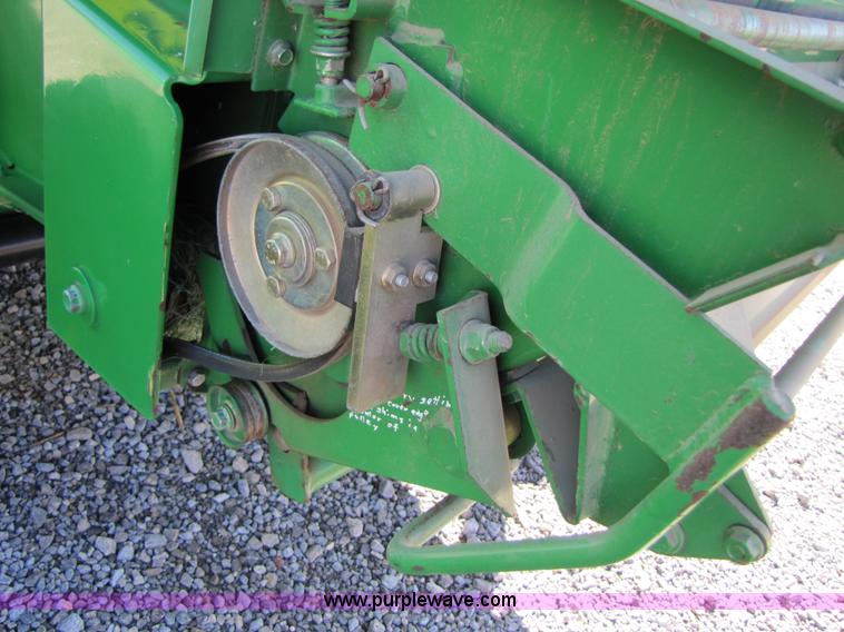 image for item B2017 2002 John Deere 567 round baler