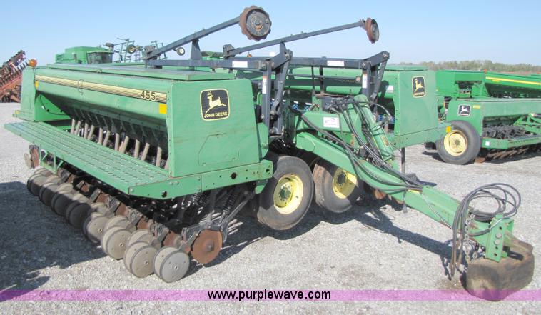 image for item B2018 1996 John Deere 455 35' grain drill