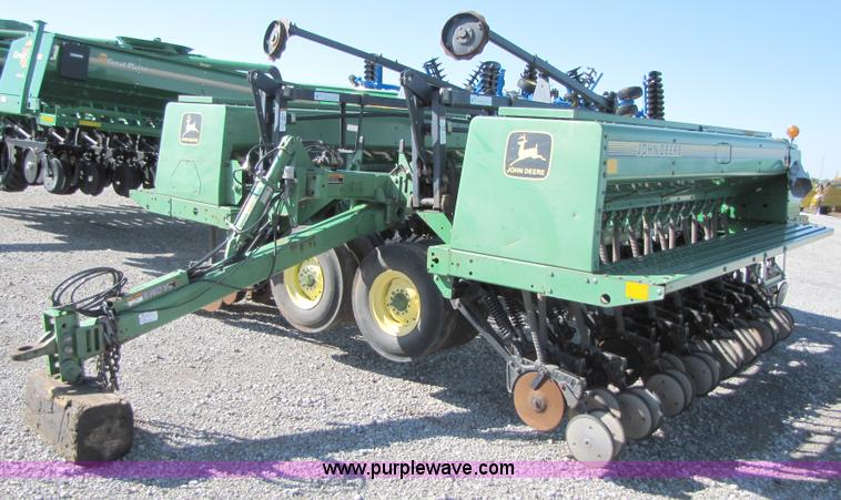 image for item B2018 1996 John Deere 455 35' grain drill