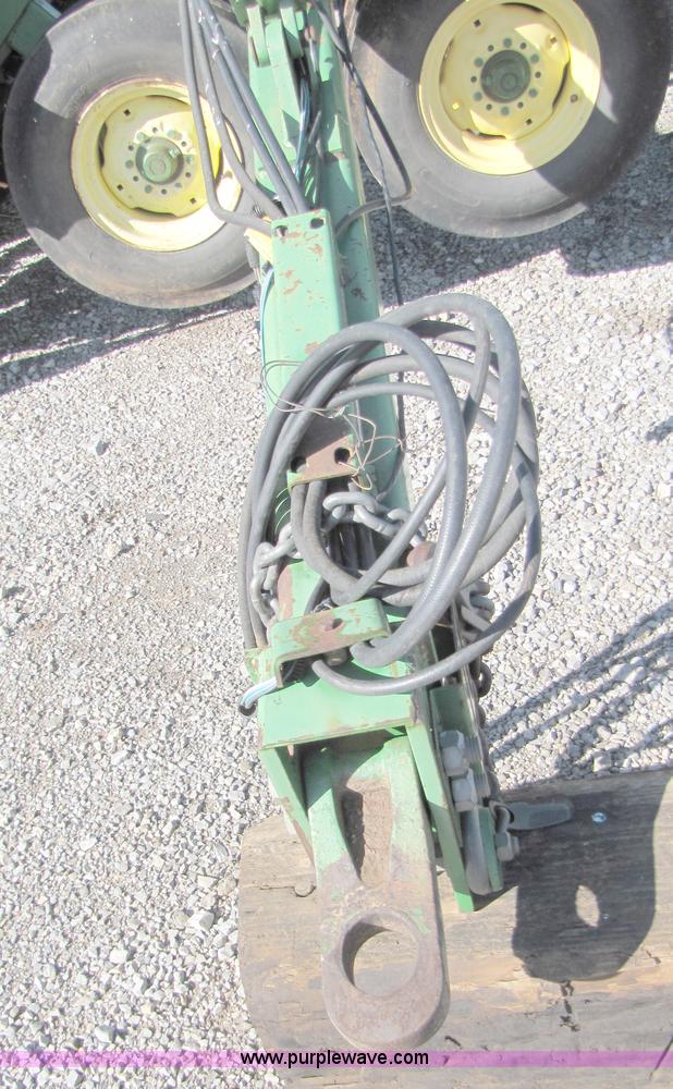image for item B2018 1996 John Deere 455 35' grain drill