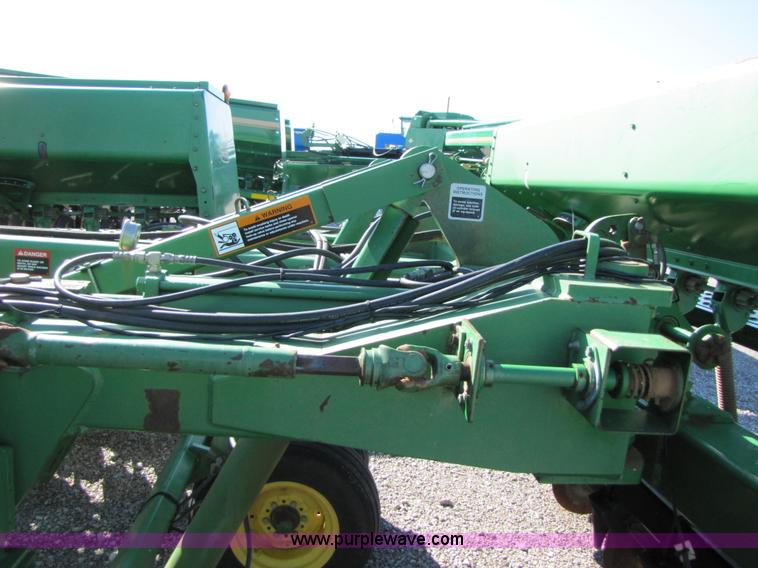 image for item B2018 1996 John Deere 455 35' grain drill