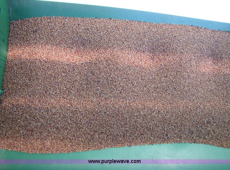 image for item B2018 1996 John Deere 455 35' grain drill