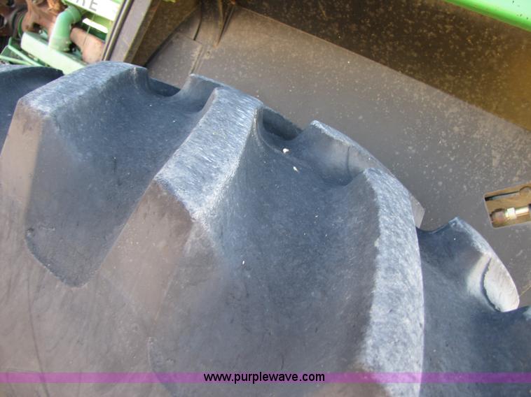 image for item B2020 1983 John Deere 4450 tractor