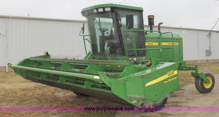 image for item B8652 2004 John Deere 4895 swather