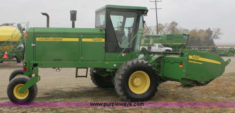 image for item B8652 2004 John Deere 4895 swather