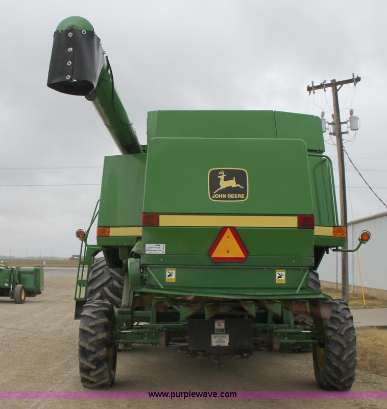 image for item B8655 1994 John Deere 9600 combine