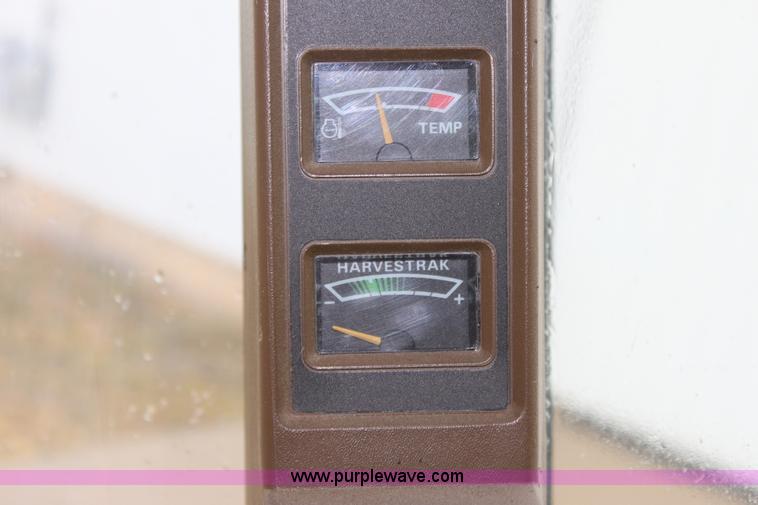 image for item B8655 1994 John Deere 9600 combine