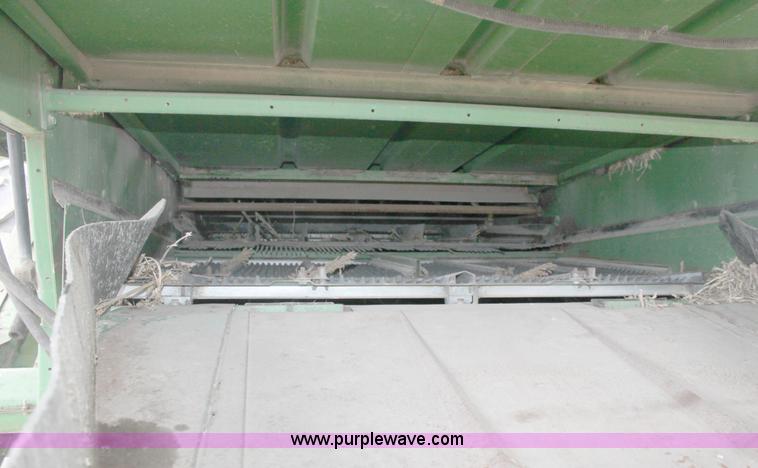 image for item B8655 1994 John Deere 9600 combine