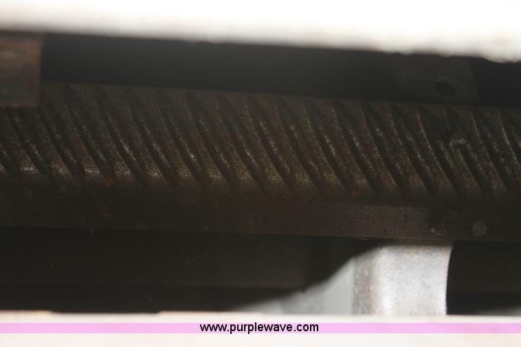 image for item B8655 1994 John Deere 9600 combine