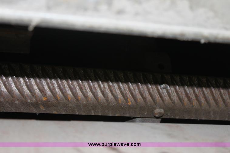 image for item B8655 1994 John Deere 9600 combine