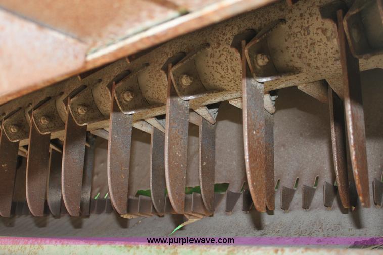 image for item B8655 1994 John Deere 9600 combine