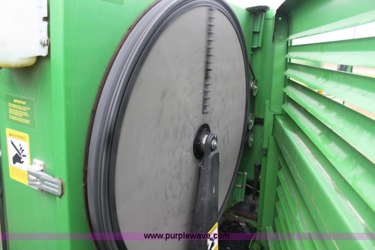 image for item B8655 1994 John Deere 9600 combine