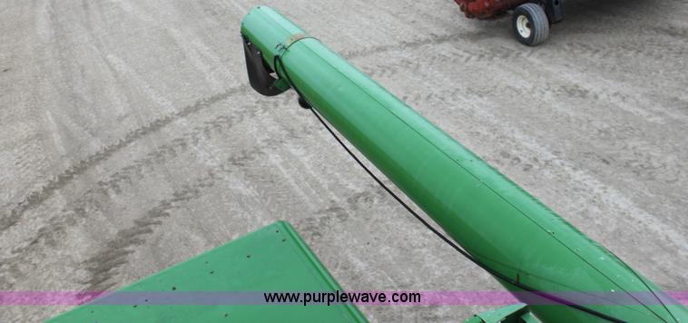 image for item B8655 1994 John Deere 9600 combine