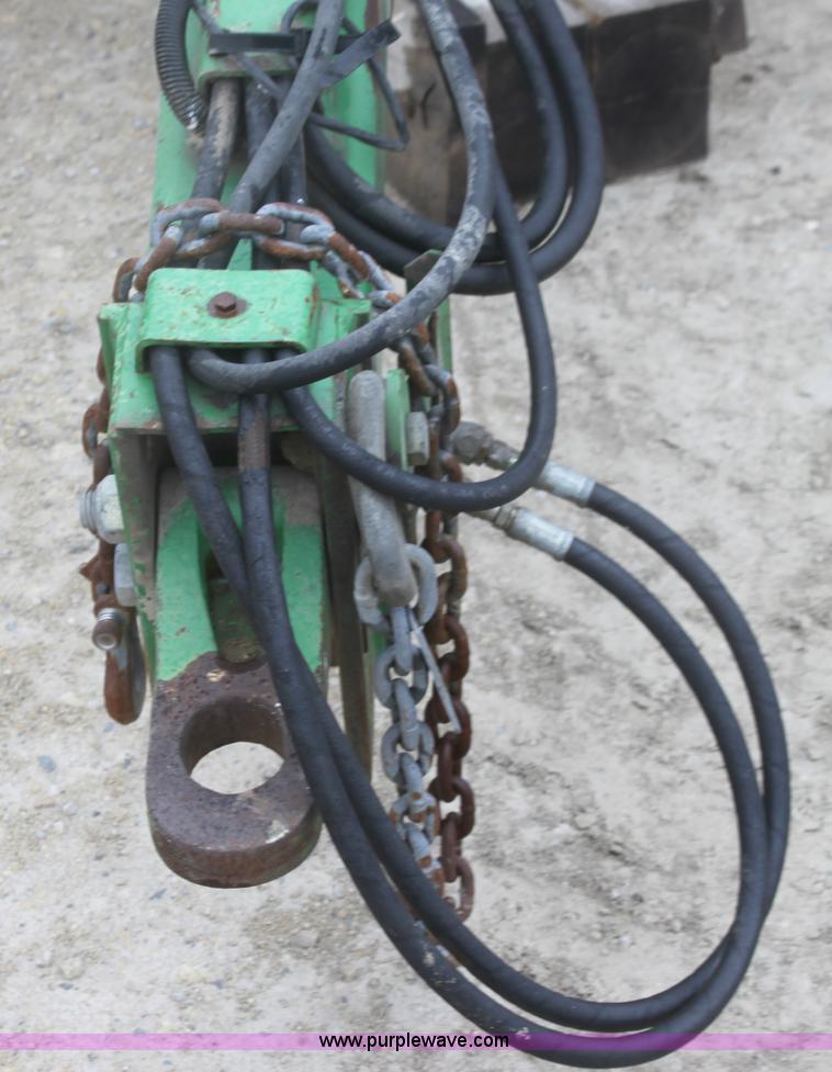 image for item B8658 John Deere 455 30' grain drill