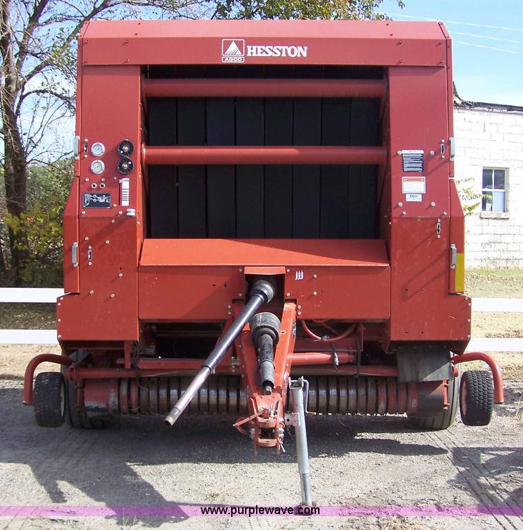 image for item D8555 Hesston 856A round baler