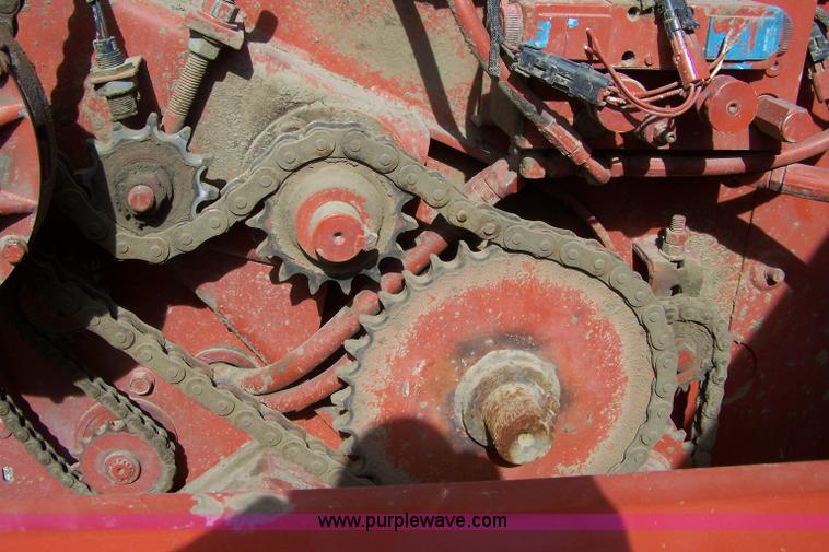 image for item D8555 Hesston 856A round baler