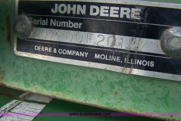 image for item D8558 John Deere 7200 Max Emerge 2 eight row planter