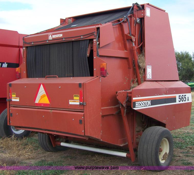 image for item D8571 1998 Hesston 565A round baler