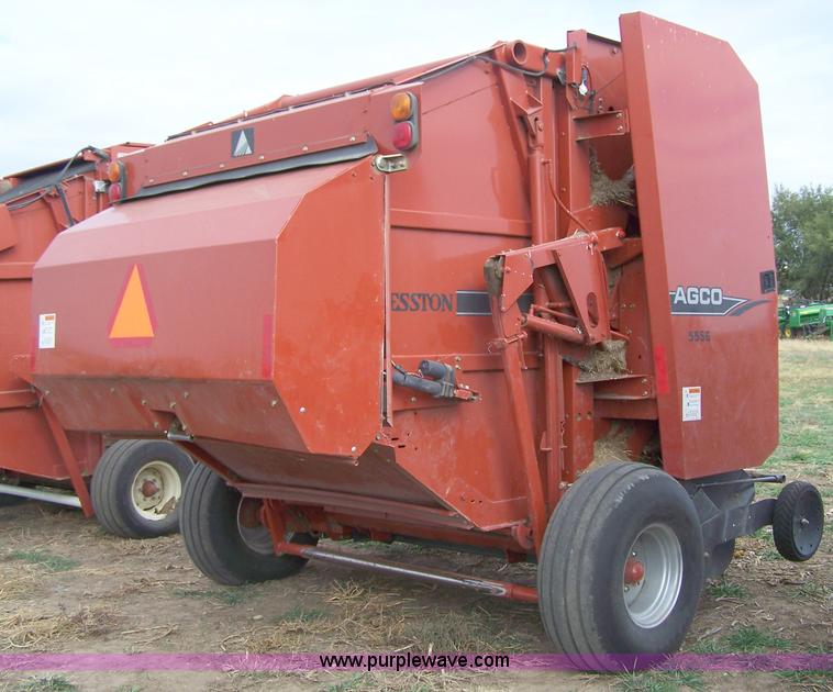 image for item D8572 2007 AGCO 5556 round baler