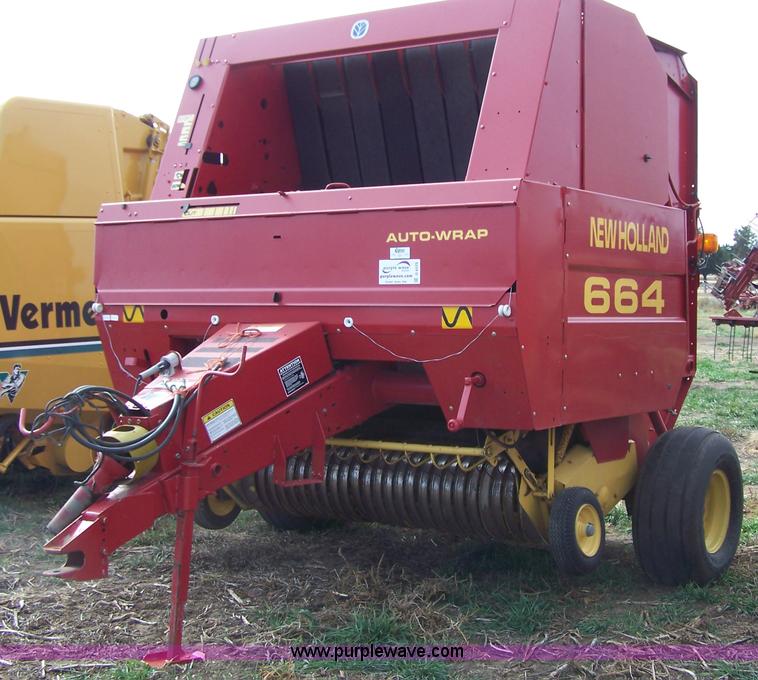 image for item D8573 1997 New Holland 664 round baler