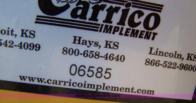 image for item D8574 1997 Vermeer 605K round baler