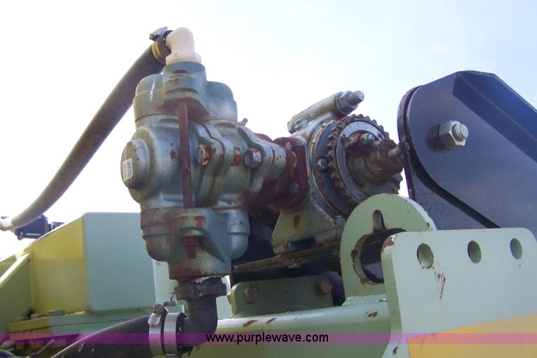 image for item D8590 Orthman 1tRIPr 12 row strip-till system