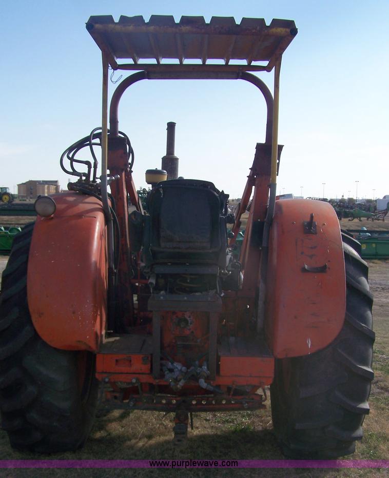 image for item D8592 Case 900B tractor