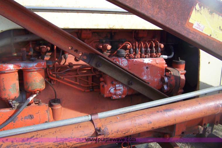 image for item D8592 Case 900B tractor