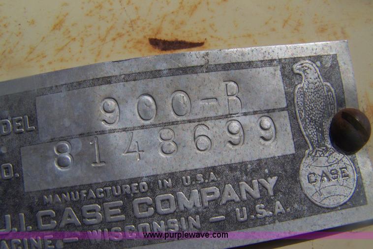 image for item D8592 Case 900B tractor