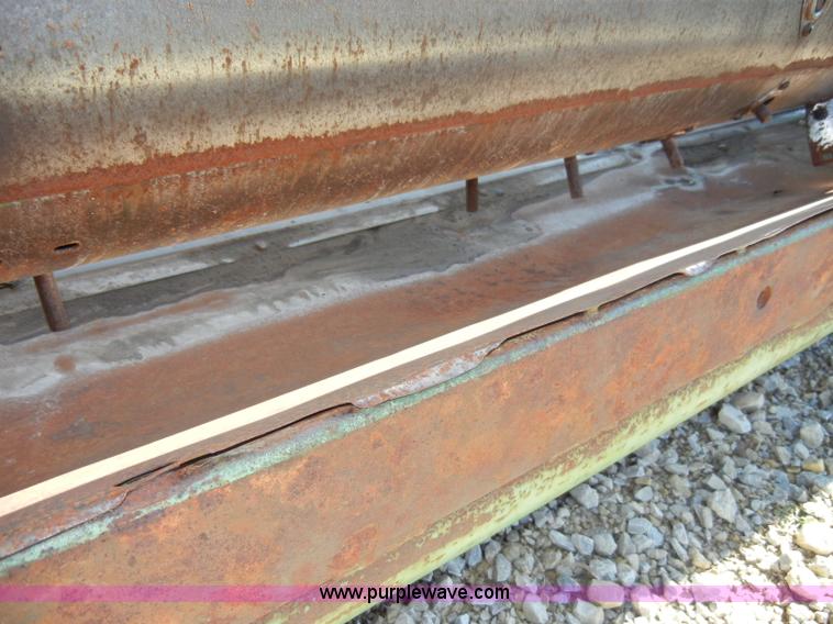 image for item H9047 John Deere 924 rigid platform header