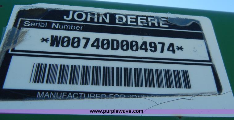 image for item H9048 John Deere 740 tractor loader