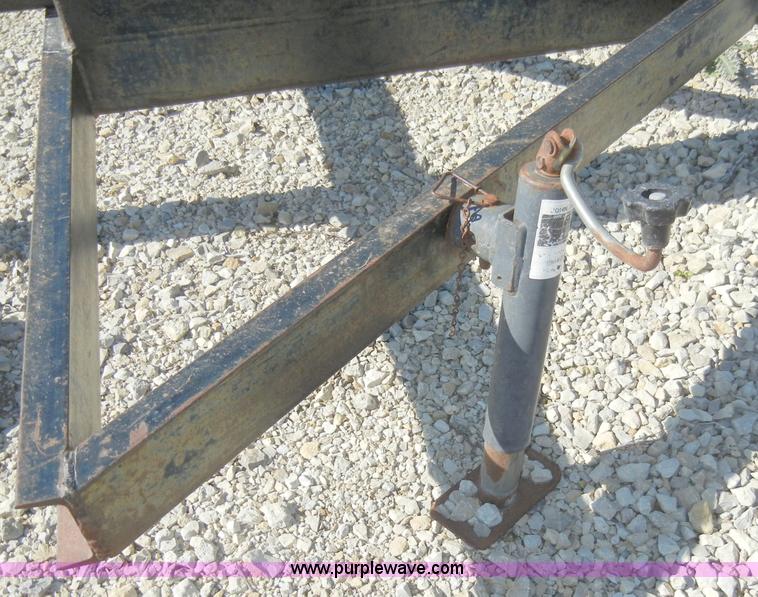 image for item H9049 30' header trailer