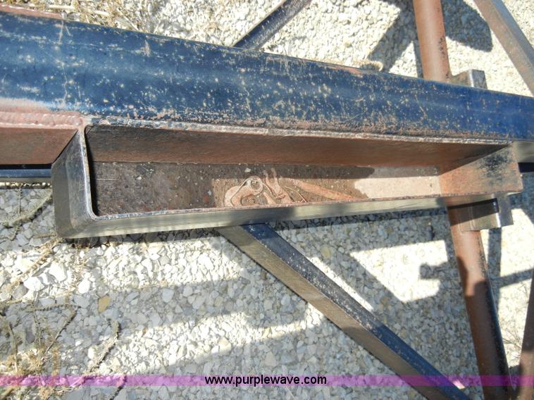 image for item H9049 30' header trailer