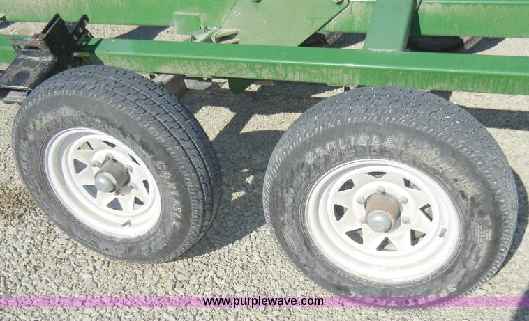 image for item H9052 2009 Unverferth RoadRunner 38' header trailer