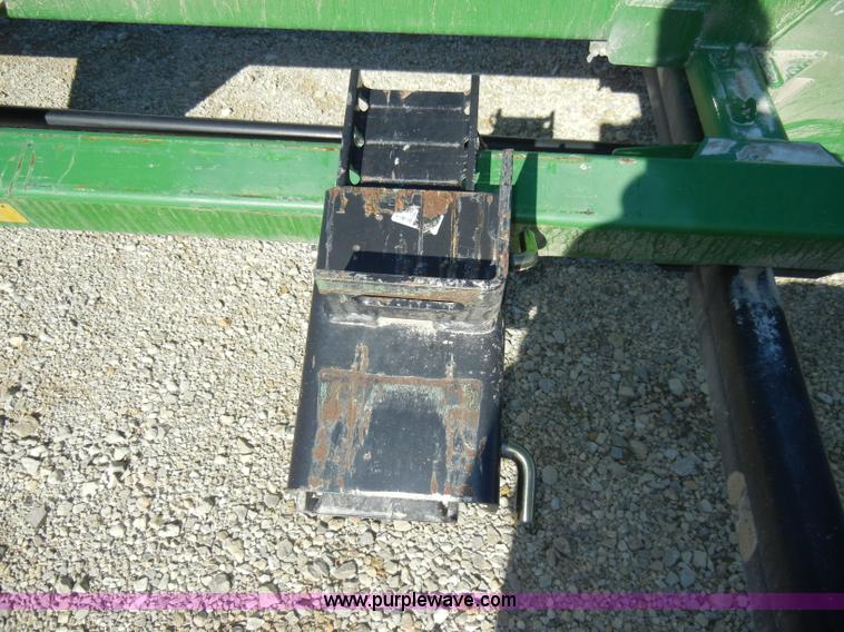 image for item H9052 2009 Unverferth RoadRunner 38' header trailer