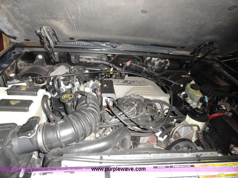 image for item A3193 2001 Mercury Mountaineer SUV