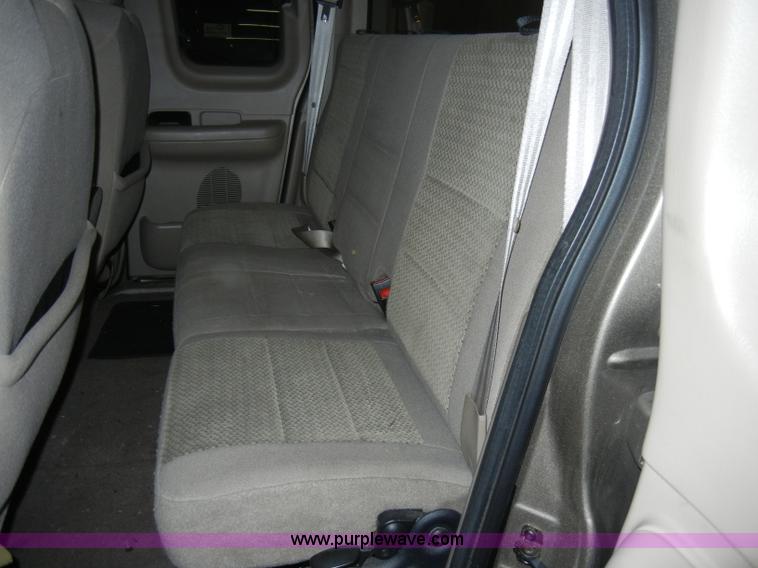 image for item A3330 2003 Ford F150 XLT super cab pickup truck