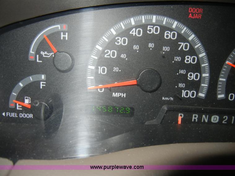 image for item A3330 2003 Ford F150 XLT super cab pickup truck