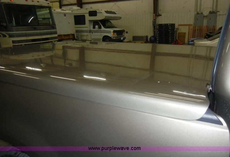 image for item A3330 2003 Ford F150 XLT super cab pickup truck