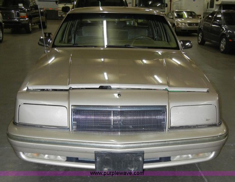 image for item A3332 1993 Chrysler New Yorker Salon
