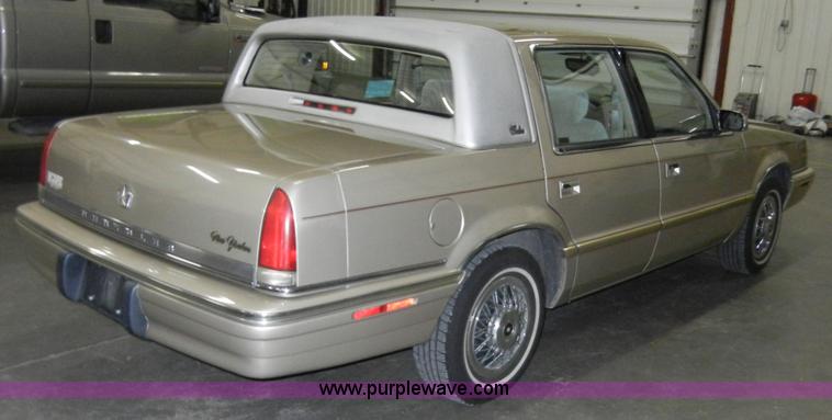 image for item A3332 1993 Chrysler New Yorker Salon