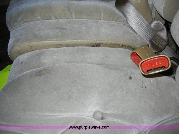 image for item A3332 1993 Chrysler New Yorker Salon