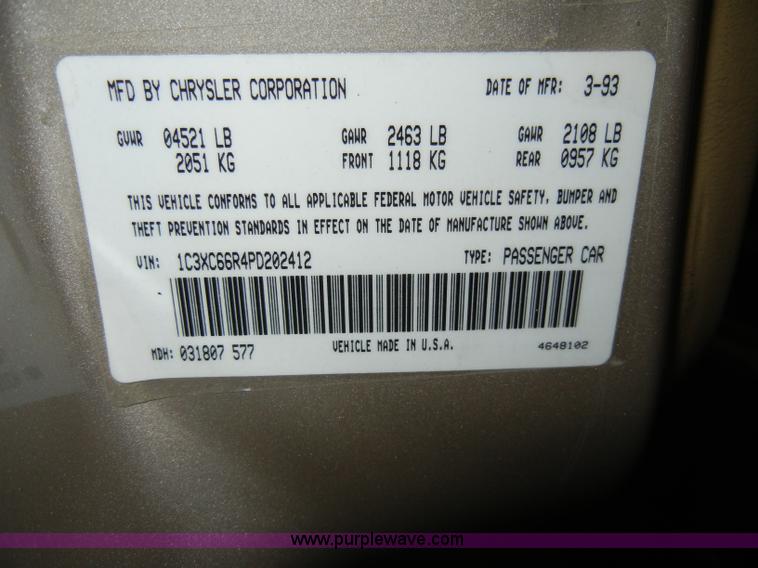 image for item A3332 1993 Chrysler New Yorker Salon