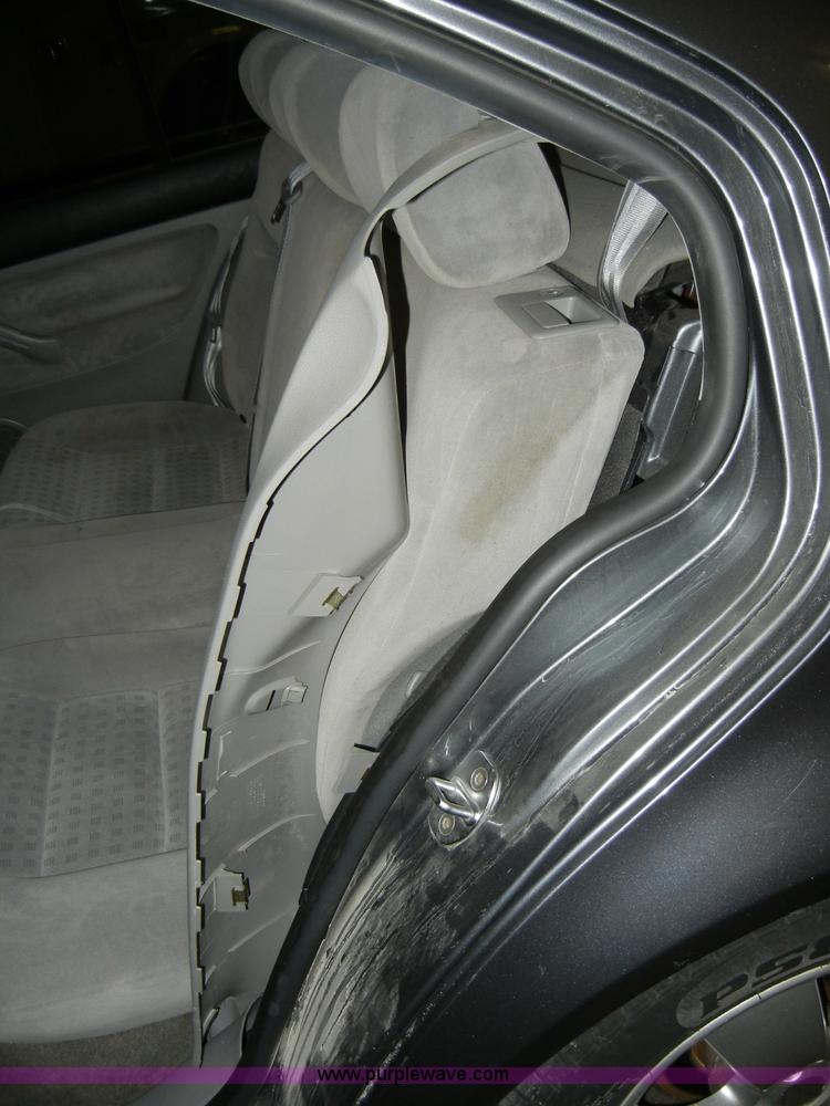 image for item A3334 2003 Volkswagen Jetta GLS
