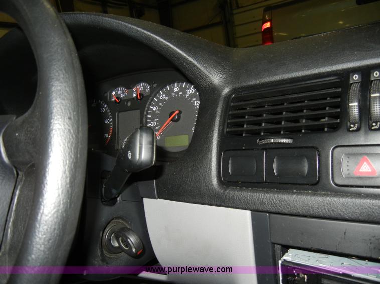 image for item A3334 2003 Volkswagen Jetta GLS