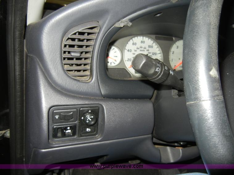image for item A3336 2000 Nissan Sentra SE