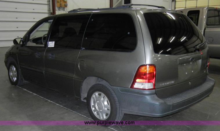 image for item A3338 2000 Ford Windstar LX mini van