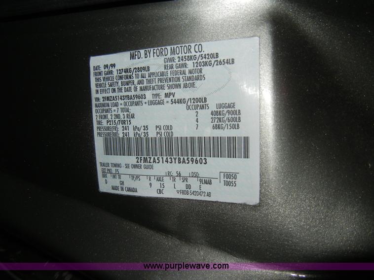 image for item A3338 2000 Ford Windstar LX mini van