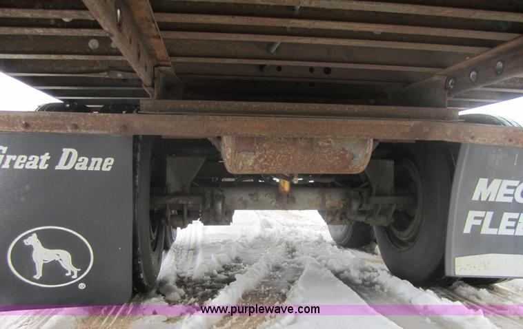 image for item 3054 1998 Great Dane 7411TJWA 53' dry van semi-trailer